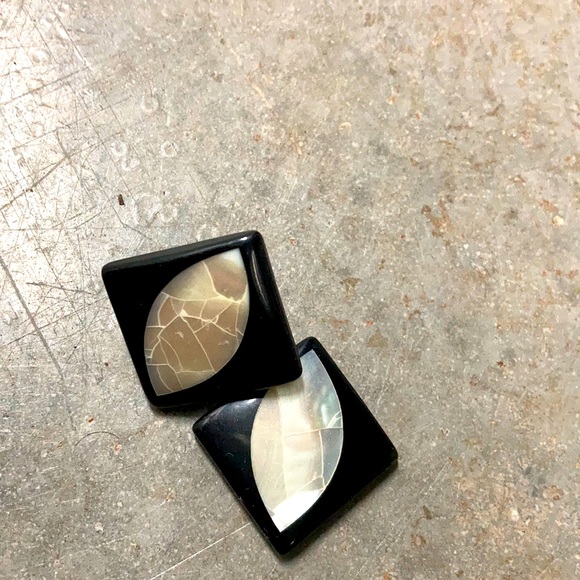 Lucite with mother of pearl insertion pieces moderne earrings Need slight repair - Picture 1 of 4